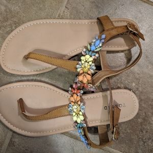 💕 3 for 12 Torrid size 9 sandals